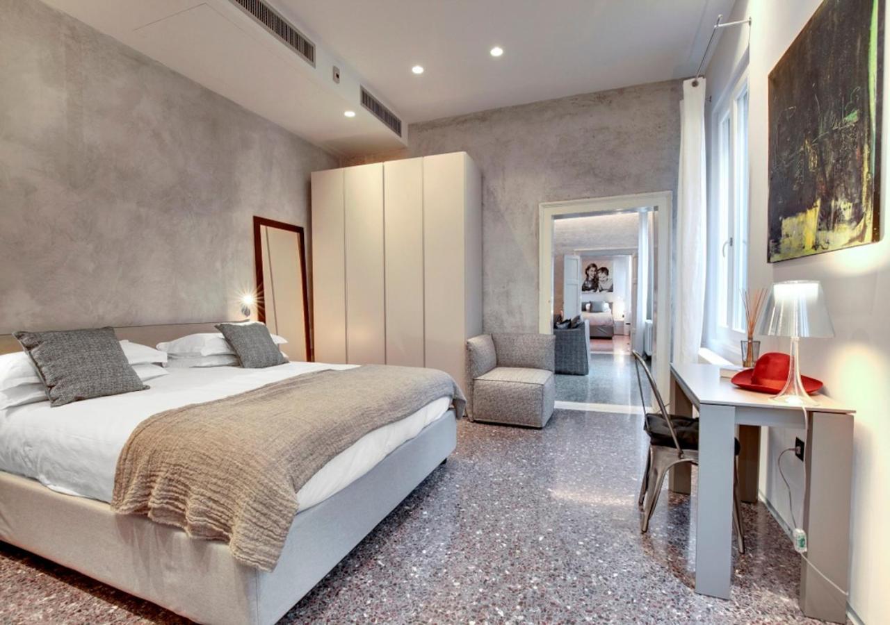 Stunning Modern In The Heart Of Appartamento Venezia